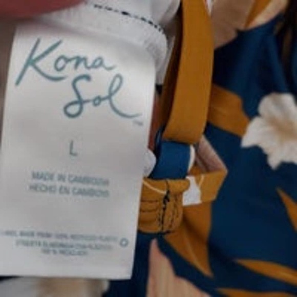 Kona Sol Floral CrissCross Back One Piece Swimsuit -L - Picture 7 of 8